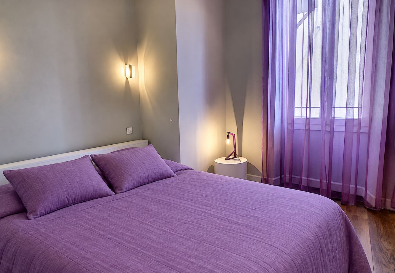 Apartment in Cannes - CIR3374 / SPACIEUX 3 PIECES RUE D'ANTIBES / LE CID