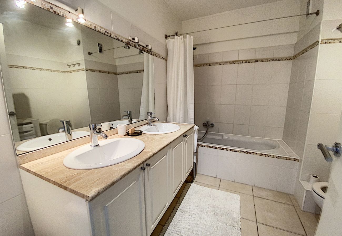 Studio in Cannes - VEN1182 / Residence Grand Hotel / 1P