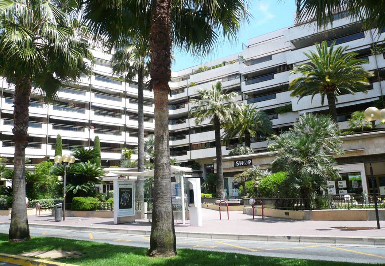 Apartment in Cannes - ALI1165 / Grand 2 pièces moderne terrasse
