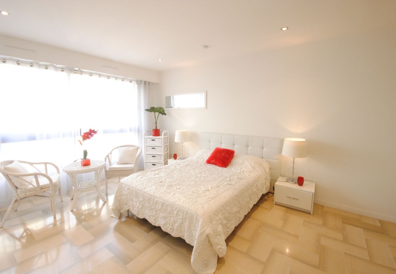 Studio in Cannes - THI235 Studio de charme au Gray d'Albion