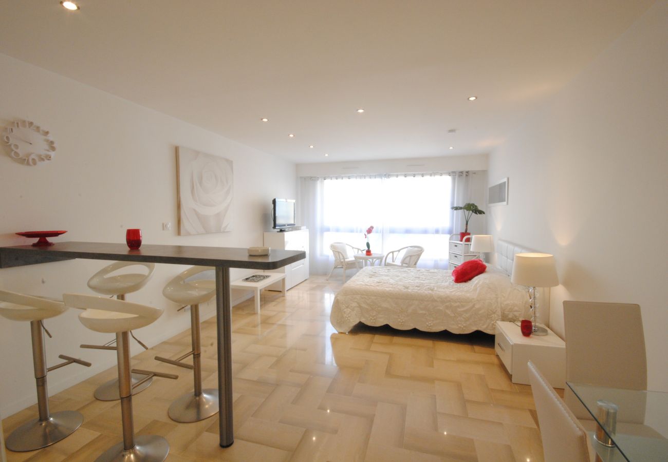Studio in Cannes - THI235 Studio de charme au Gray d'Albion