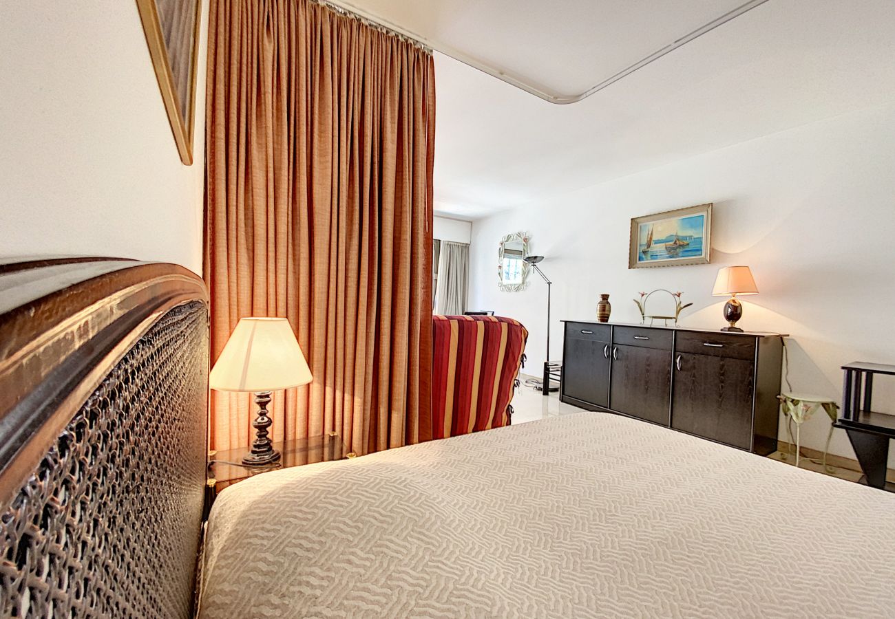 Studio in Cannes - BON500 Studio Gray d'Albion Residence