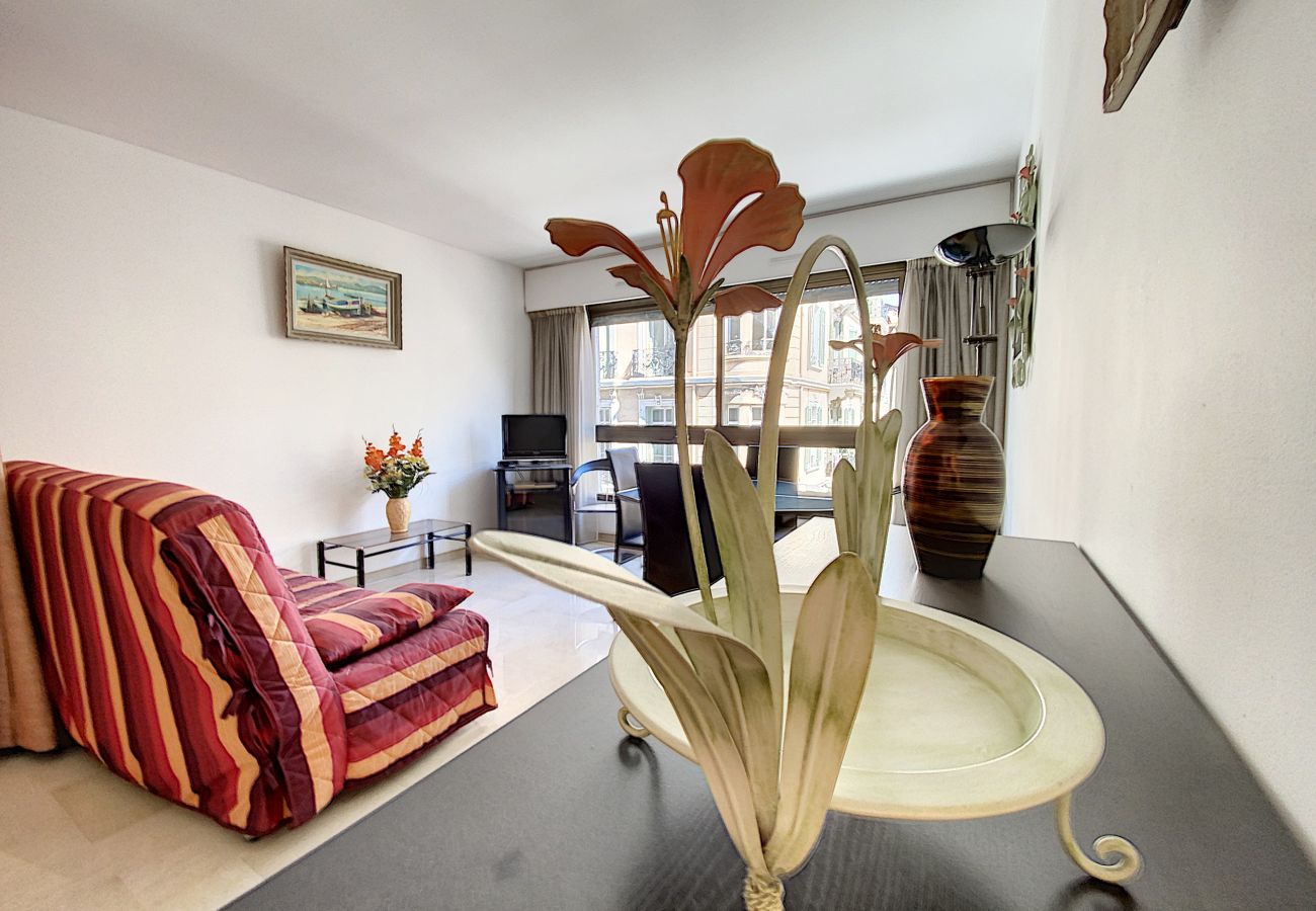 Studio in Cannes - BON500 Studio Gray d'Albion Residence