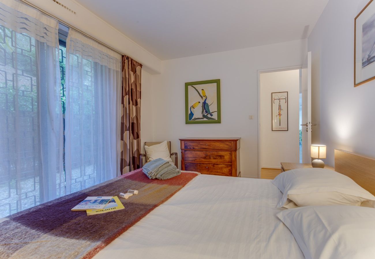 Apartment in Villefranche-sur-Mer - JARDIN FIGUIERS AP4123 by RIVIERA HOLIDAY HOMES