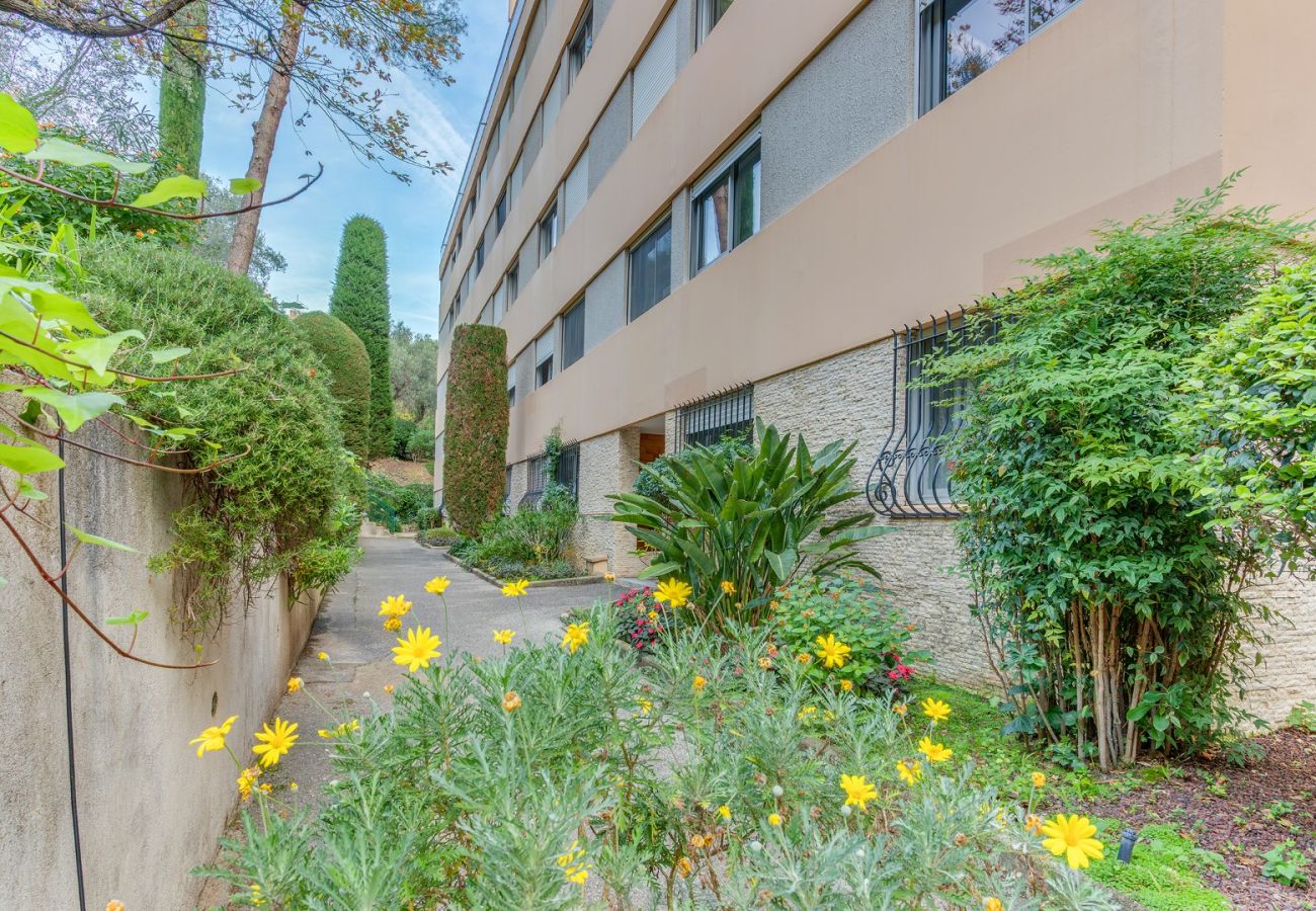 Apartment in Villefranche-sur-Mer - JARDIN FIGUIERS AP4123 by RIVIERA HOLIDAY HOMES