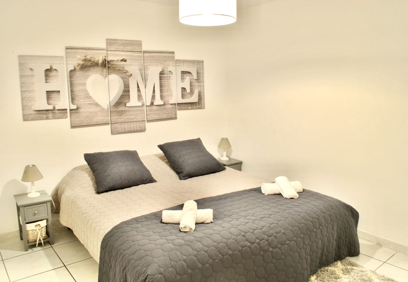 Apartment in Cannes - LHO5516 Au coeur de la ville 2 pièces