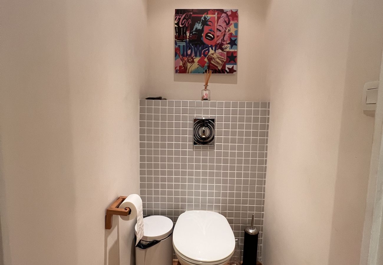 Apartment in Cannes - ZAC3562 / Spacieux 4 chambres centre ville