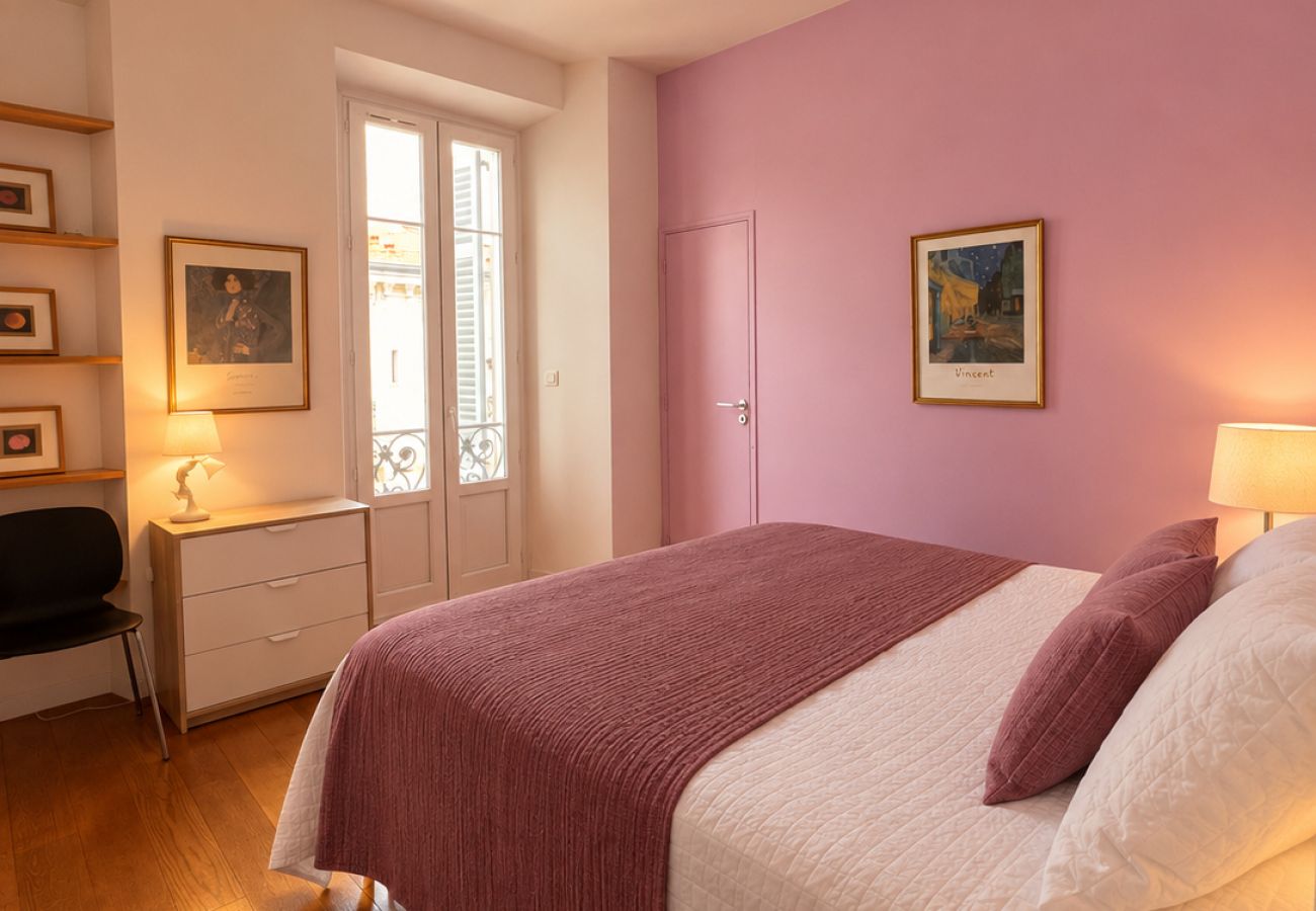Apartment in Cannes - ZAC3562 / Spacieux 4 chambres centre ville