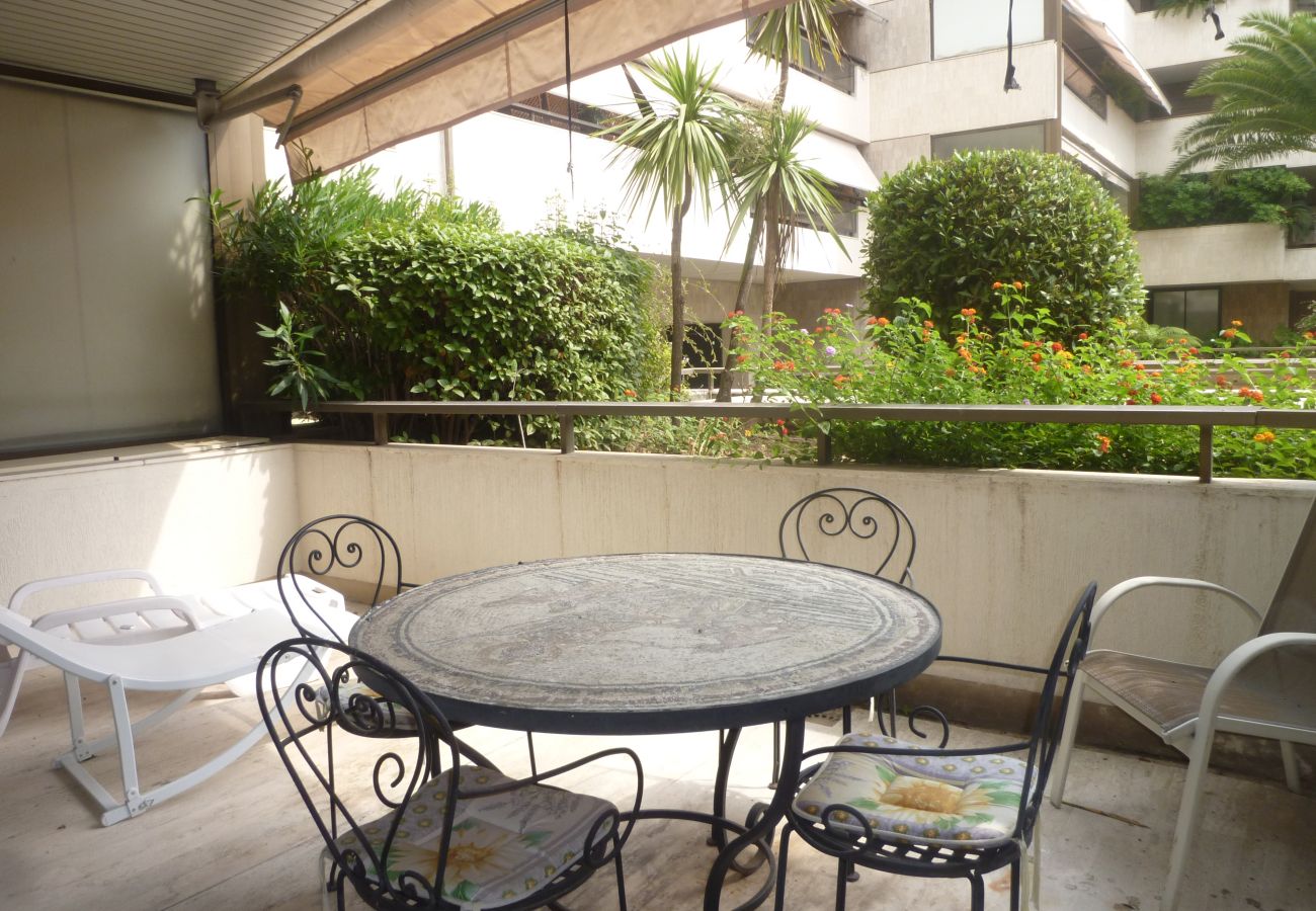 Studio in Cannes - LOU511 / Studio spacieux et bien équipé