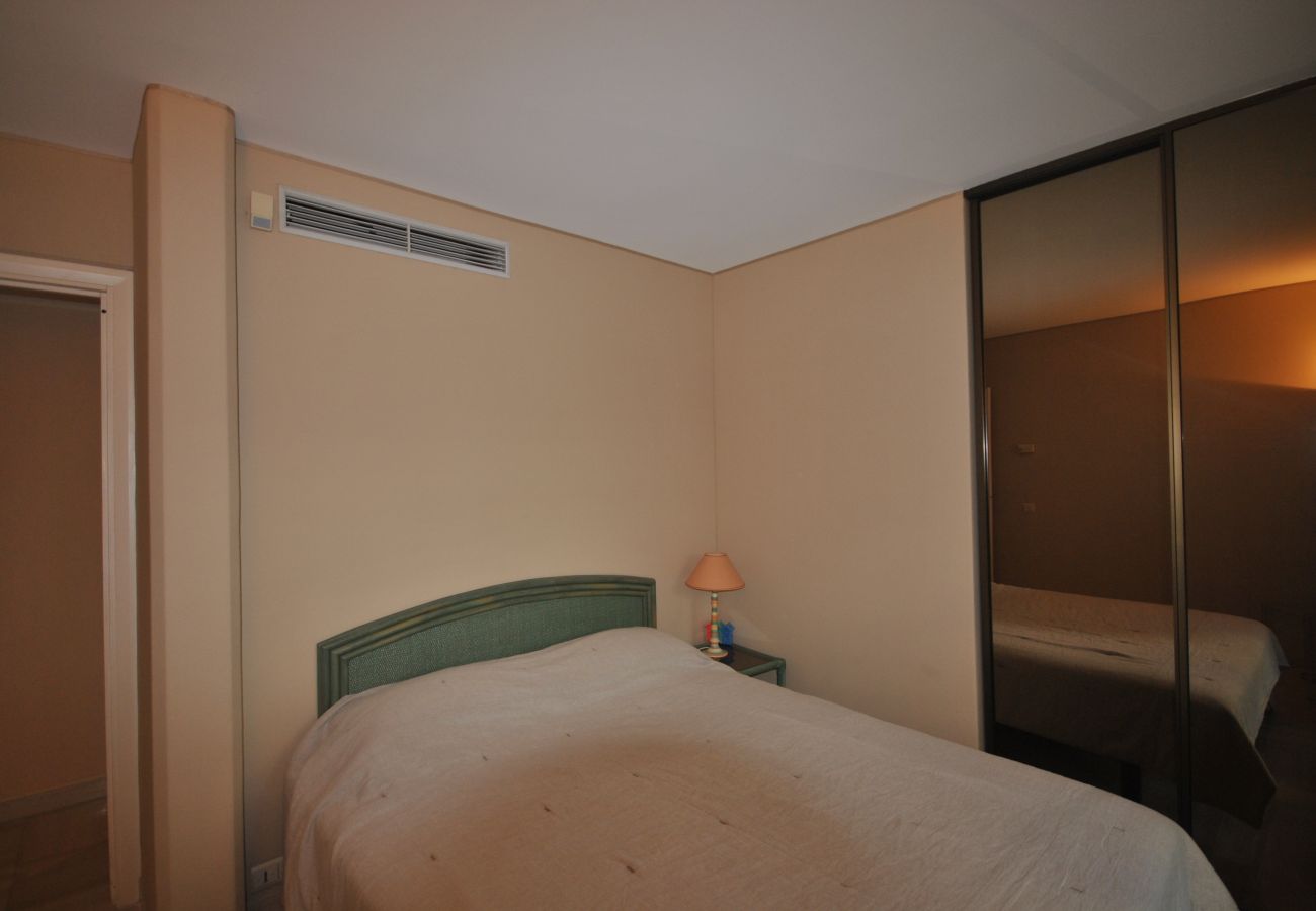 Apartment in Cannes - SAD5586 / Sur Croisette 3 pièces piscine