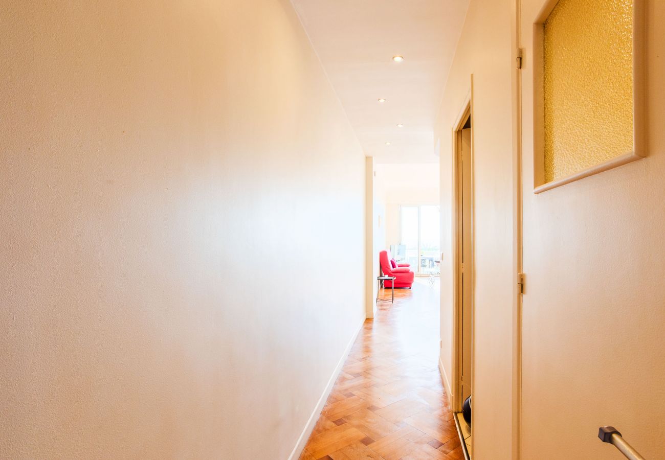 Apartment in Nice - LE FLORIDE AP4156 by RIVIERA HOLIDAY HOMES