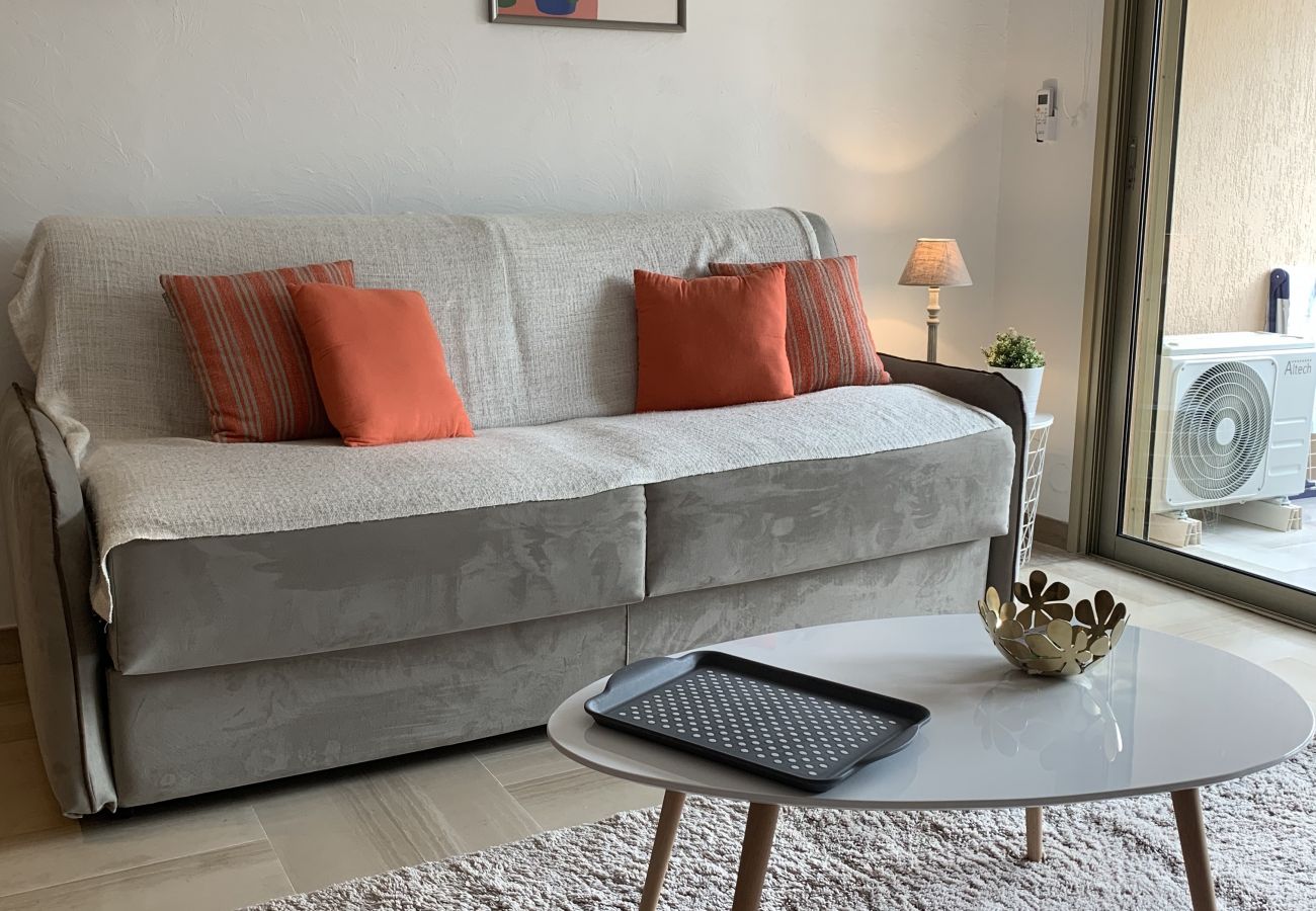 Studio in Cannes - GUE894 / Joli studio terrasse calme