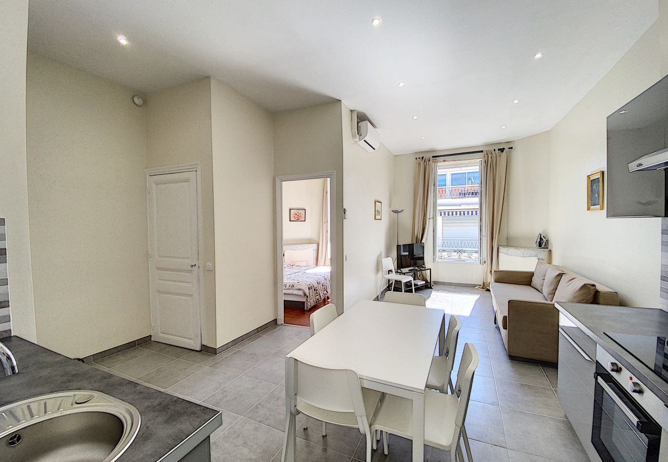 Apartment in Cannes - ZEI5517 Bel appartement à Cannes