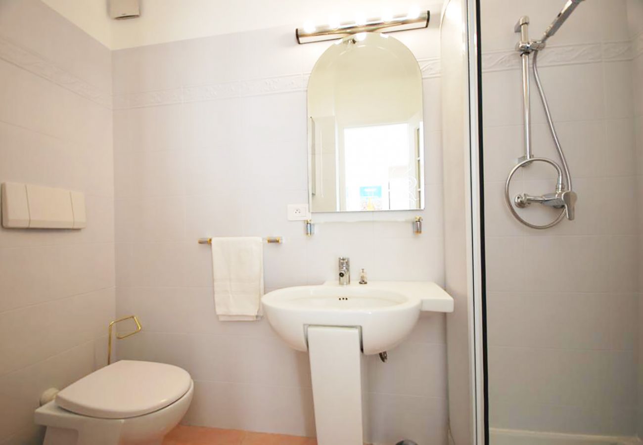 Studio in Cannes - ISN1096 Beau studio à 2 pas de la Croisette