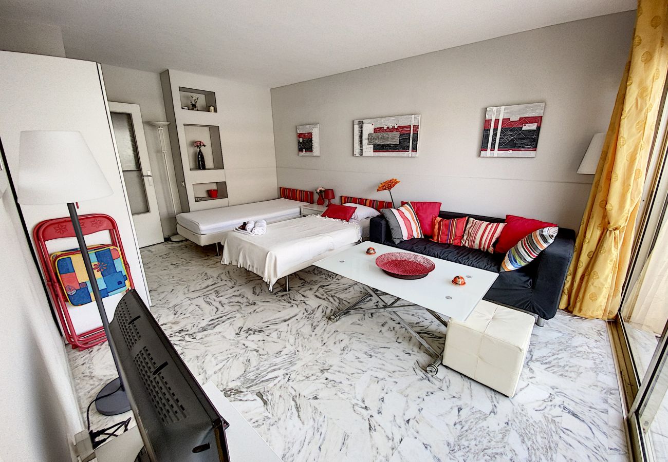 Studio in Cannes - DRI7 Beau studio 2 personnes / LES TUILERIES B/