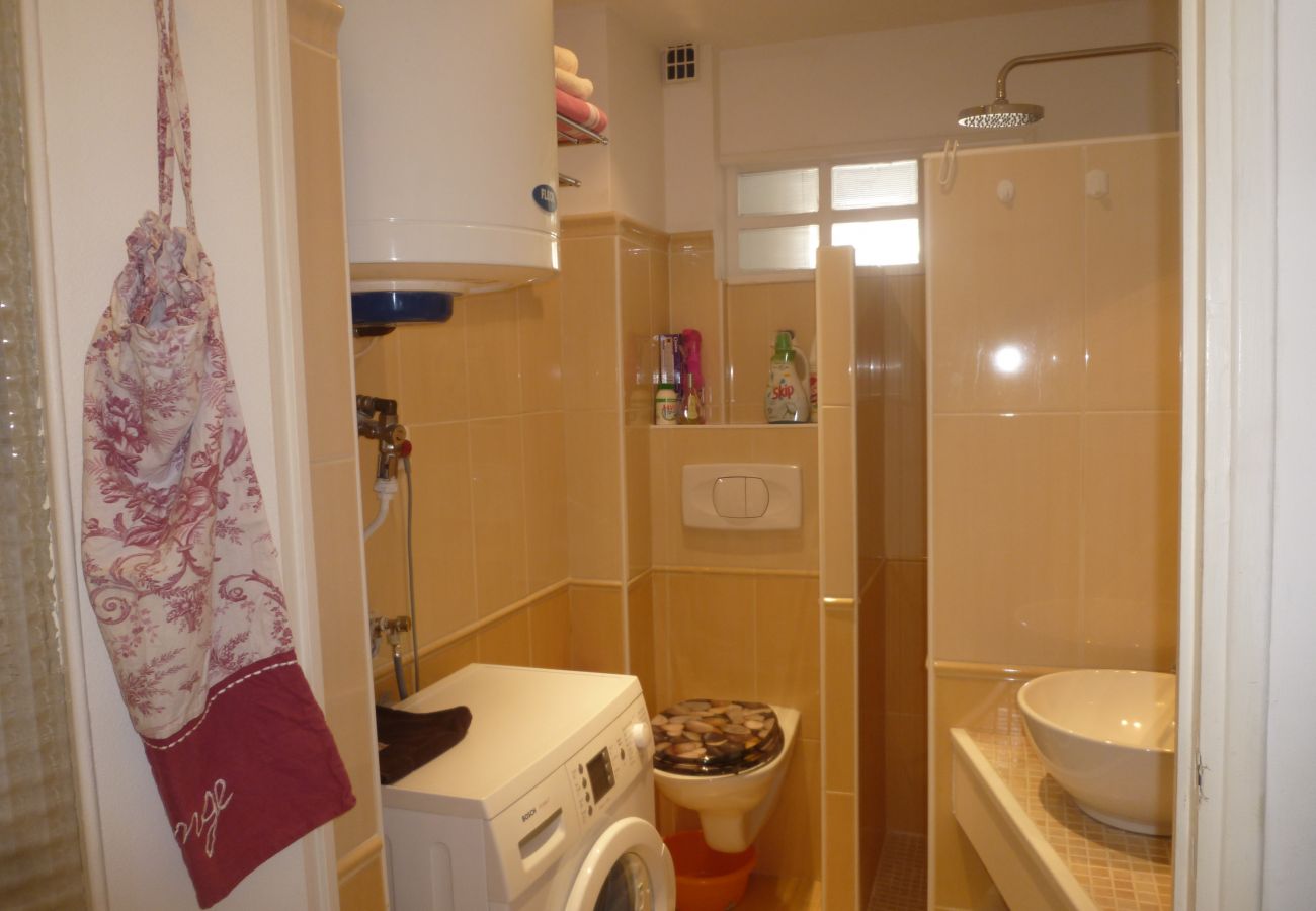 Studio in Cannes - ROB180 / Super studio bien équipé à Cannes