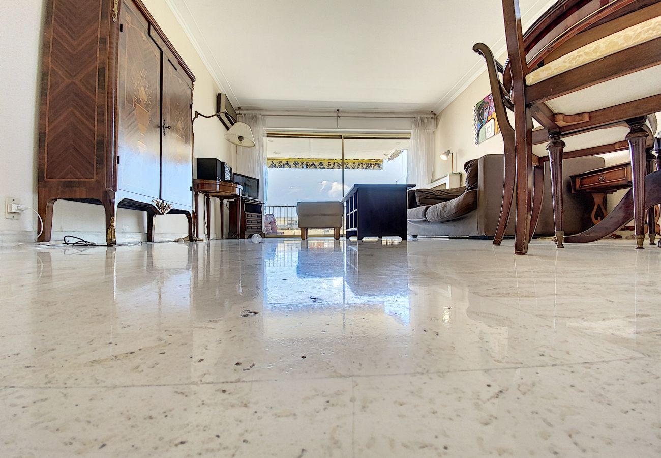 Apartment in Cannes - CHA34 / Spacieux 3 pièces, A/C, WI-FI