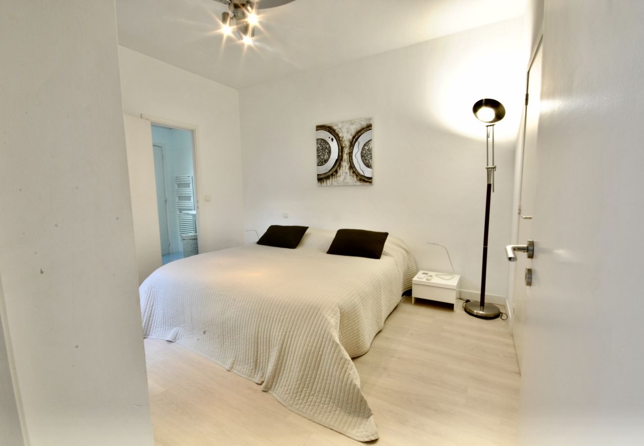 Apartment in Cannes - BODPR888 4 rooms Palais Patio beaches
