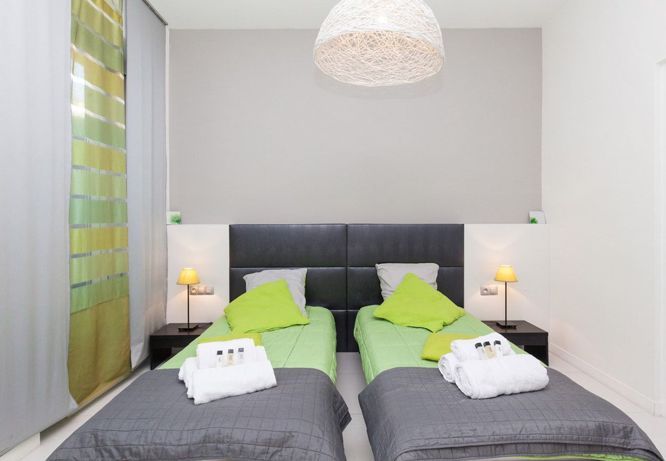 Apartment in Cannes - SUF3103 Beau 2 pièces moderne bien équippé