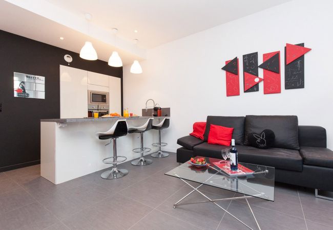 Apartment in Cannes - SUF3108  2 pièces moderne bien équippé