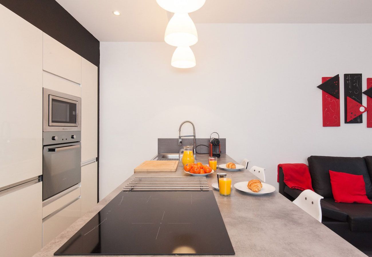 Apartment in Cannes - SUF3108  2 pièces moderne bien équippé