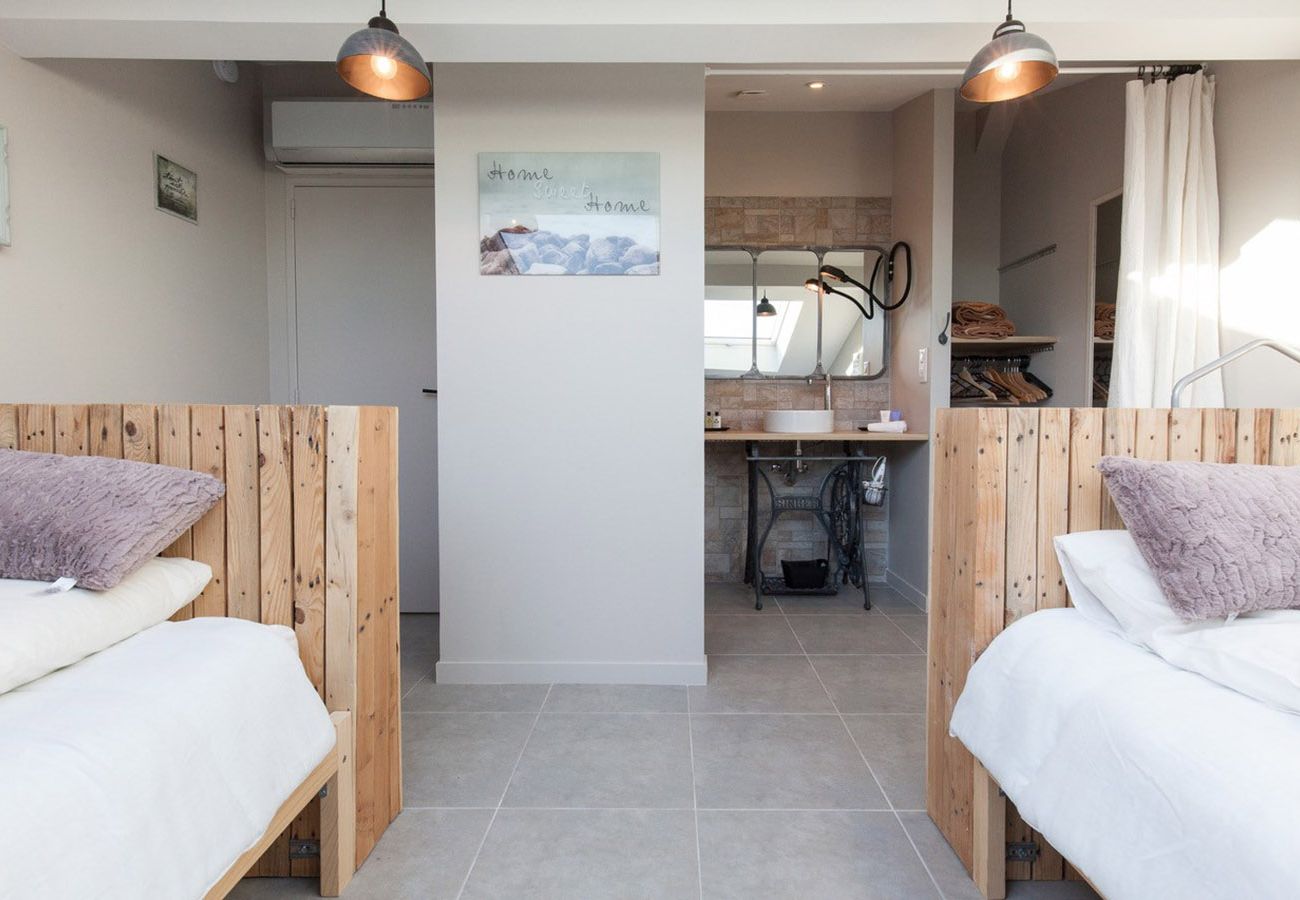 Apartment in Cannes - SUF3109  Beau 3 pièces moderne terrasse bien équip