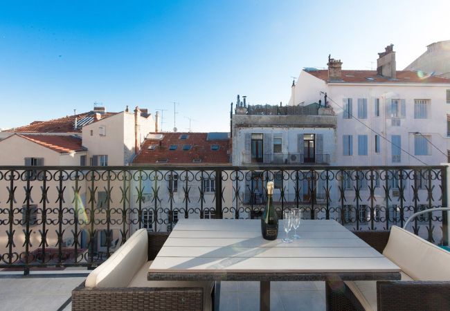 Apartment in Cannes - SUF3110  Beau 3 pièces moderne terrasse bien équip