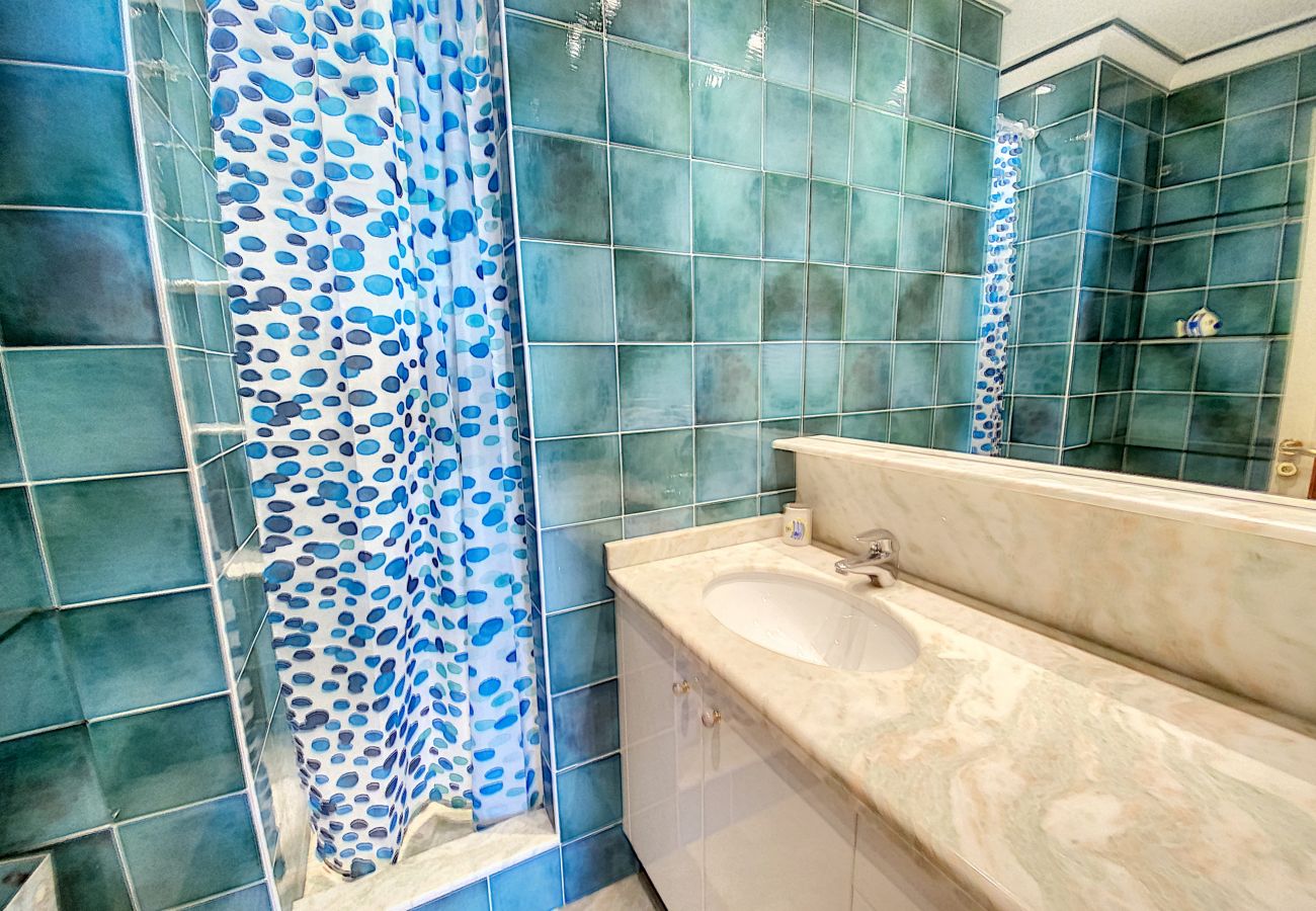 Apartment in Cannes - NES1198 Bel appartement à deux pas du Palais