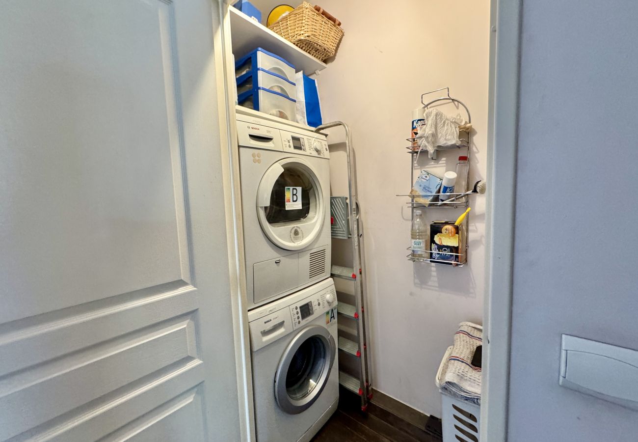 Apartment in Cannes - PAU343  / centre 4 rooms terrasse