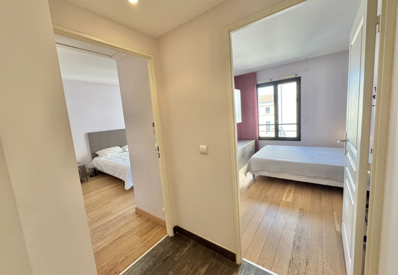 Apartment in Cannes - PAU343  / centre 4 rooms terrasse