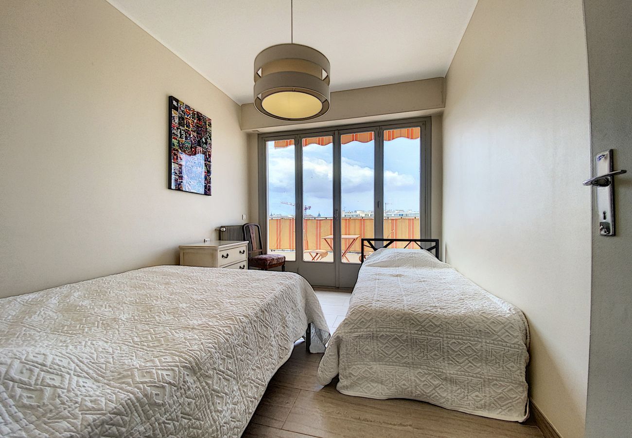 Apartment in Cannes - MAR41 22 Bd de Lorraine/ 3P