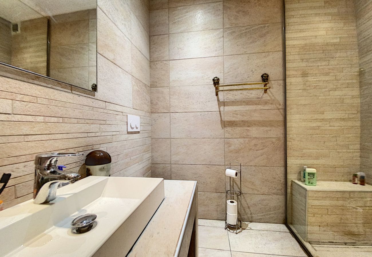 Apartment in Cannes - RAS181 Bel appartement proche Croisette