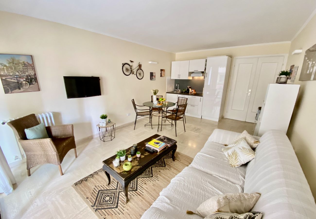 Apartment in Cannes - GIA5407 / Palais Royal Croisette