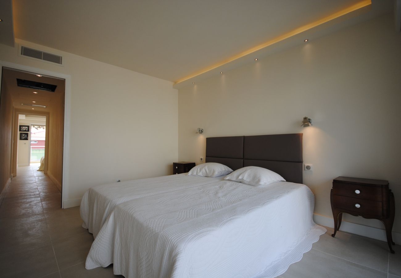 spacious and bright bedroom