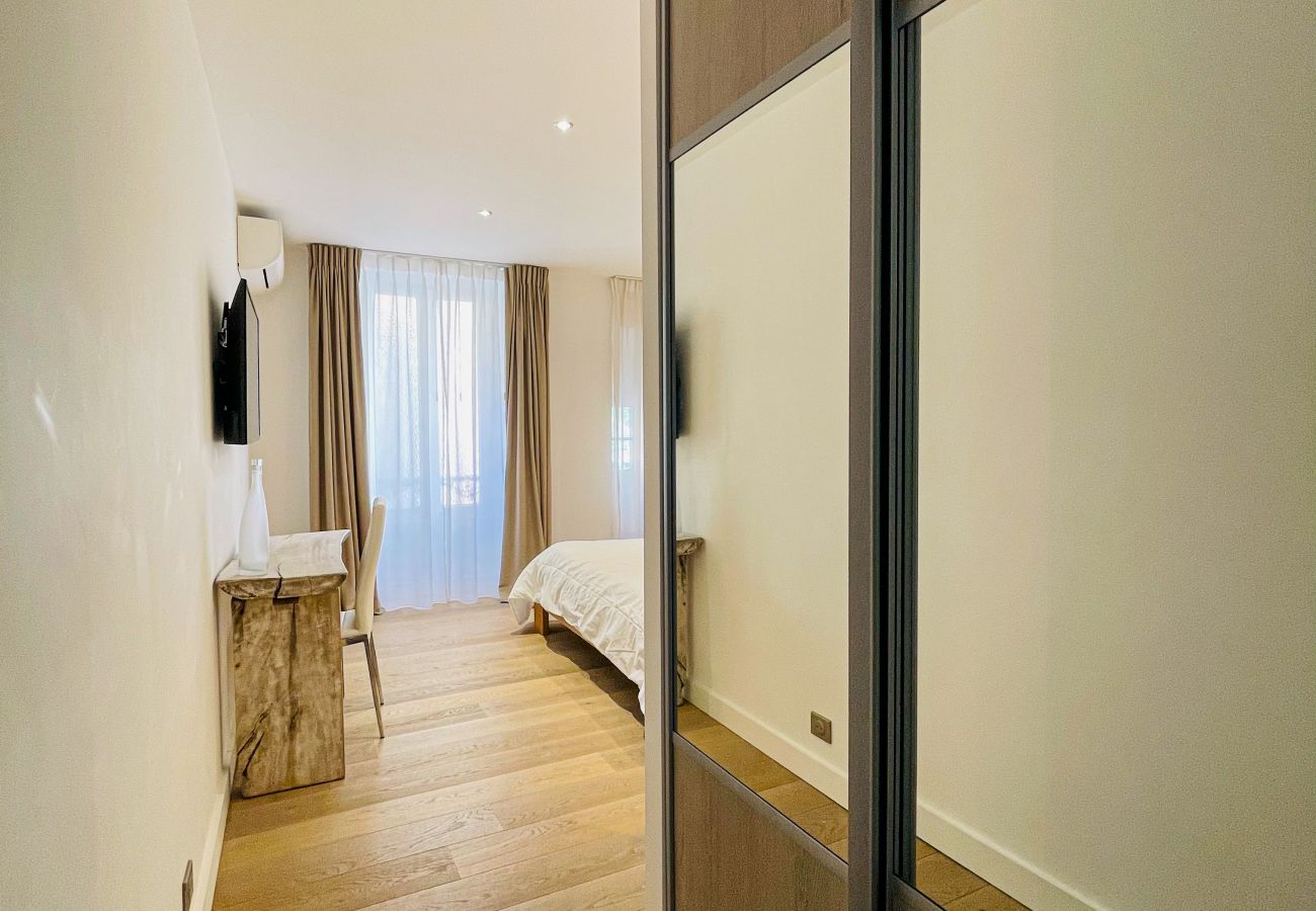 Apartment in Cannes - Splendide 3 Chambres / couleur nature