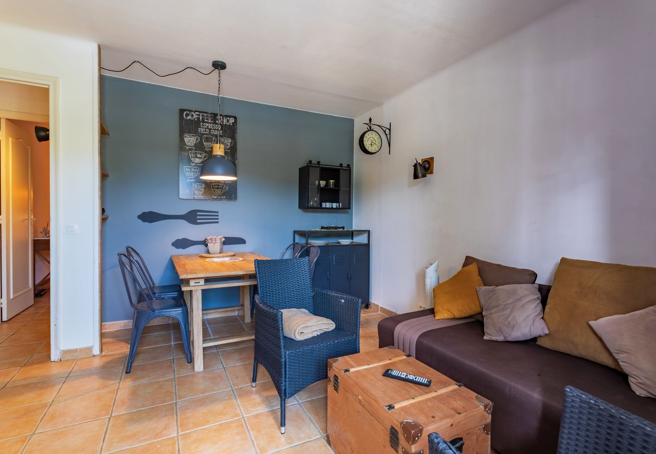 Villa in Mandelieu-la-Napoule - VILLA JUSTINE VI4239 By Riviera Holiday Homes