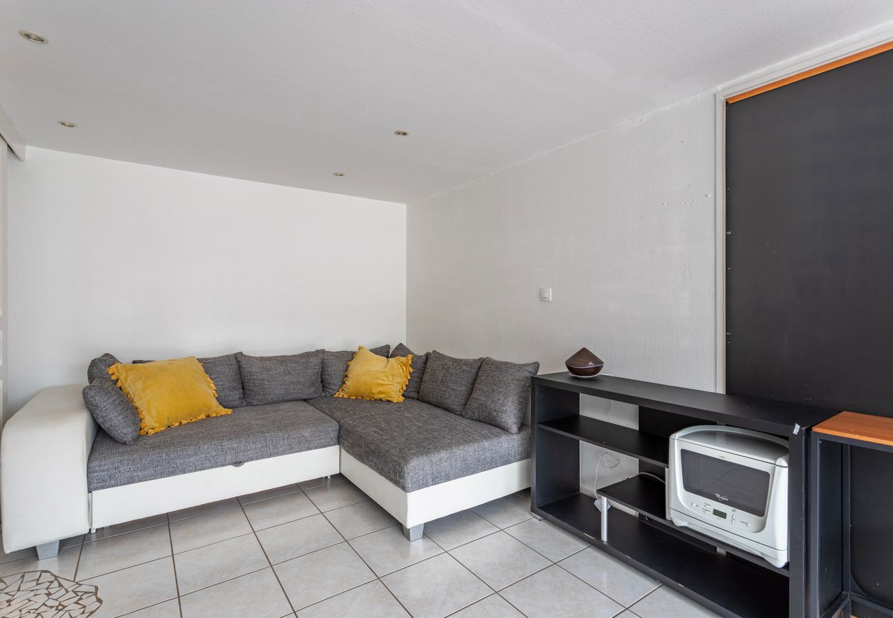 Villa in Mandelieu-la-Napoule - VILLA JUSTINE VI4239 By Riviera Holiday Homes