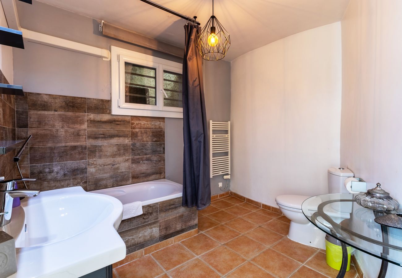 Villa in Mandelieu-la-Napoule - VILLA JUSTINE VI4239 By Riviera Holiday Homes