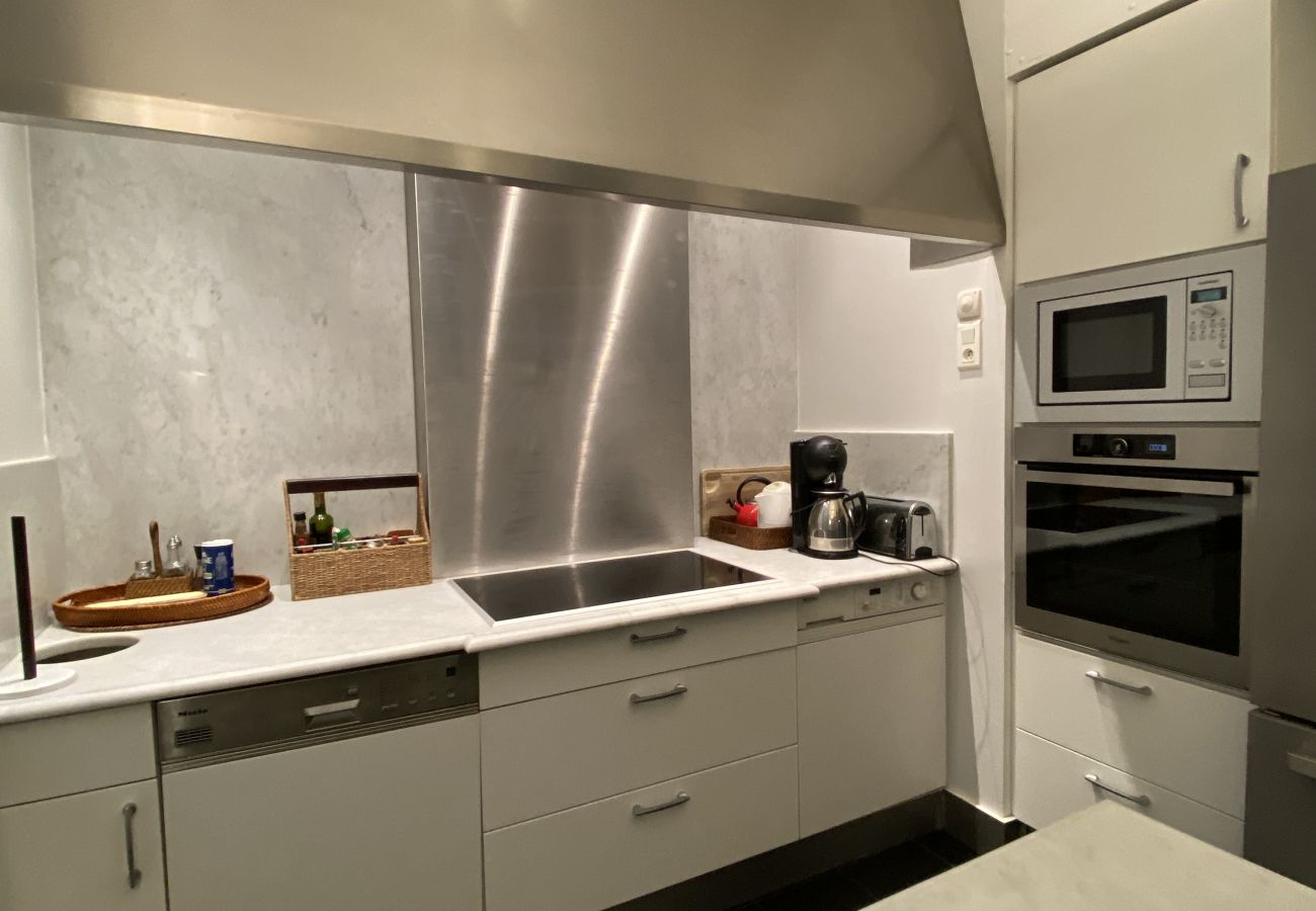 Apartment in Cannes - GAZ5213 / Incomparable 4 pièces Port