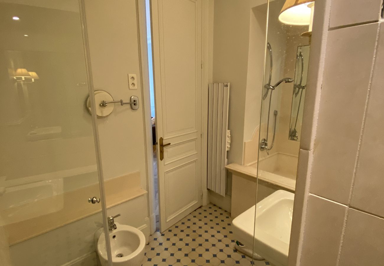 Apartment in Cannes - GAZ5213 / Incomparable 4 pièces Port