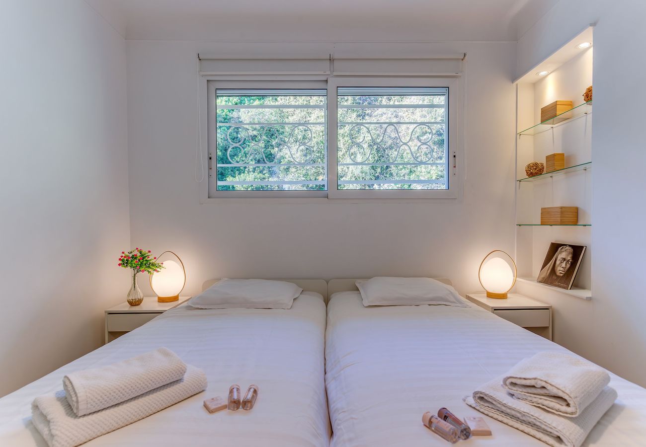 Apartment in Villefranche-sur-Mer - Terrace on the Bay 2 AP4243 by Riviera Holiday Hom