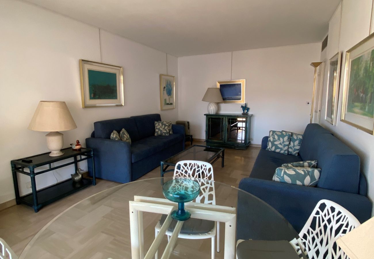 Apartment in Cannes - MAL523 / Gray d'Albion / 2P