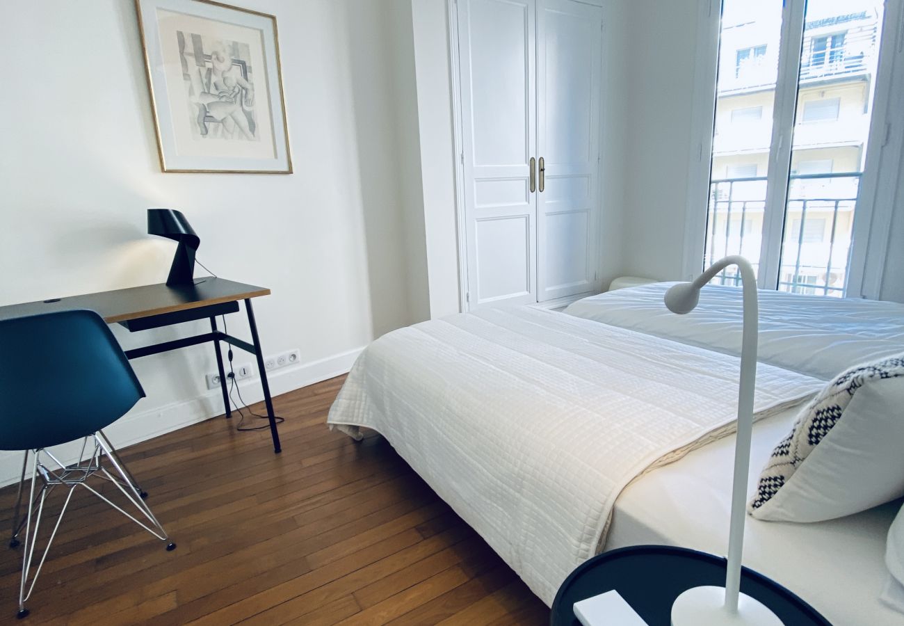 Apartment in Cannes - Riviera Design / Charmant appartement 2mn des plag