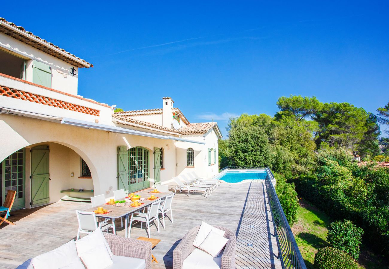 Villa in Roquefort-les-Pins - Villa Les Feuillets  VI4250 by Riviera Holiday Hom