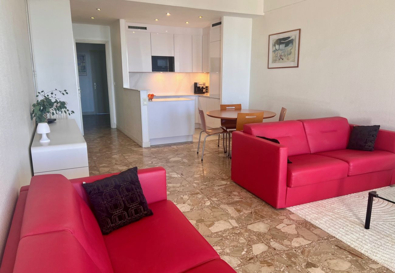 Apartment in Cannes - FON5581 / 2 pieces Terrasse Vue Mer/ GALLIA