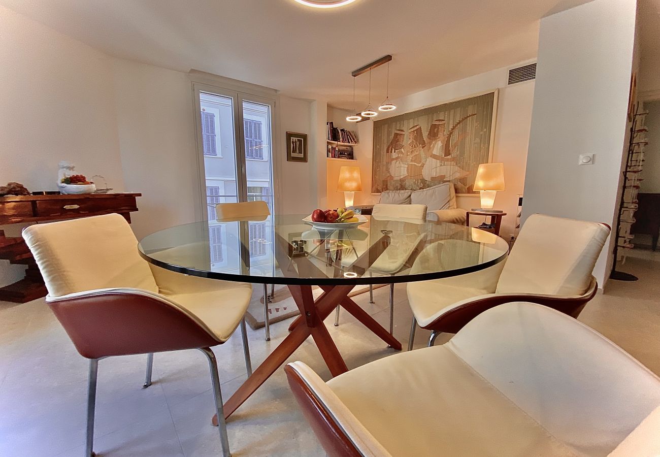 Apartment in Cannes - ANT1308 Central Plages Palais 4 rooms