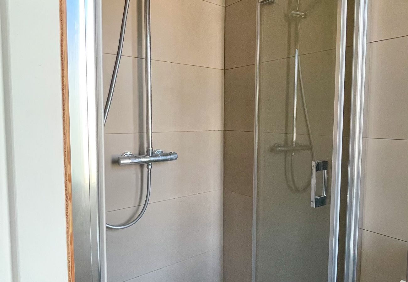 Apartment in Cannes - ARU117 / Remarquable 3 pièces central