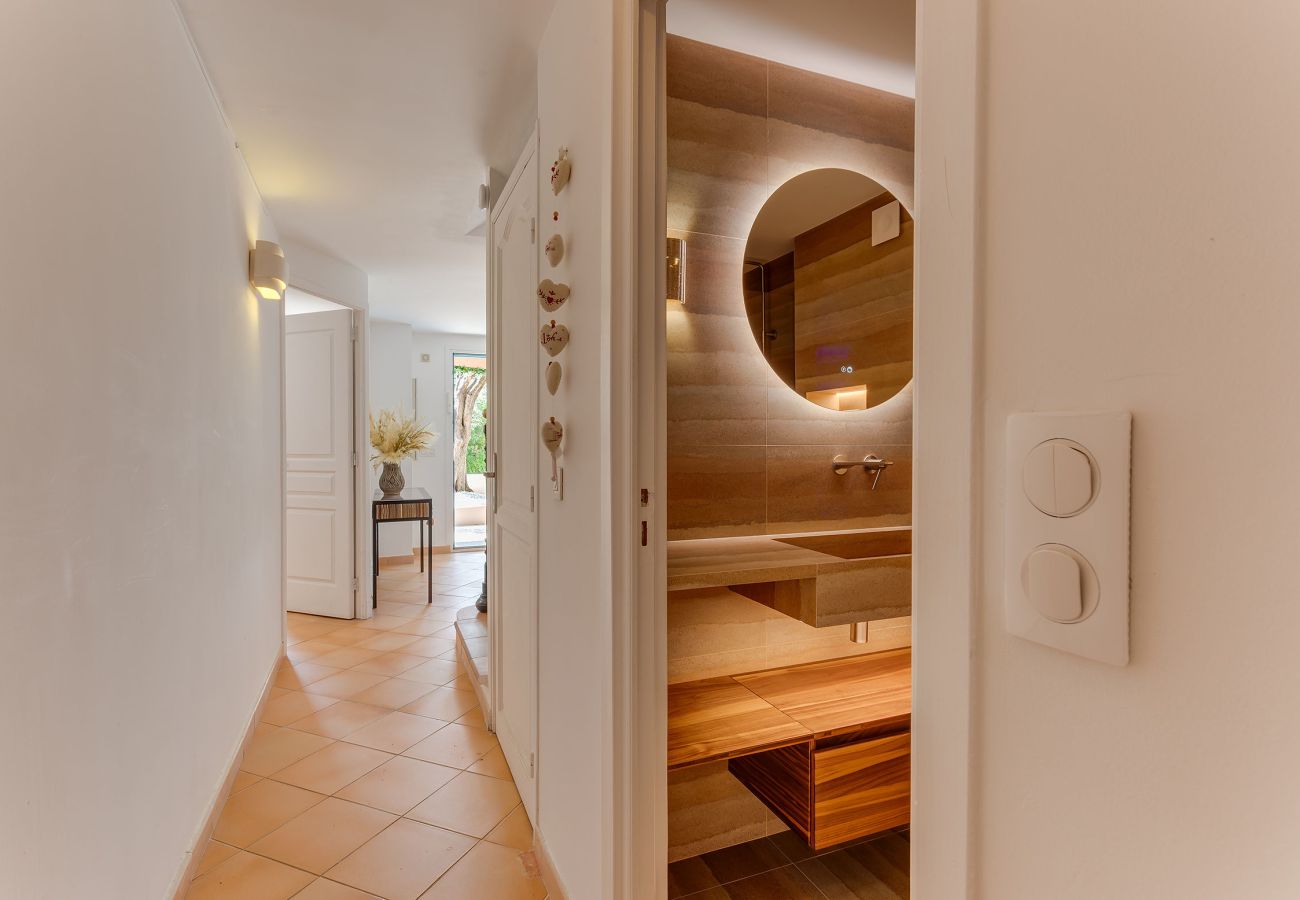 Villa in Eze - VILLA LUNA VI4339 By Riviera Holiday Homes