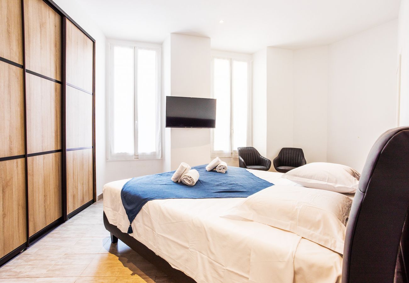 Apartment in Nice - MASSENA AP4312 By Riviera Holiday Homes