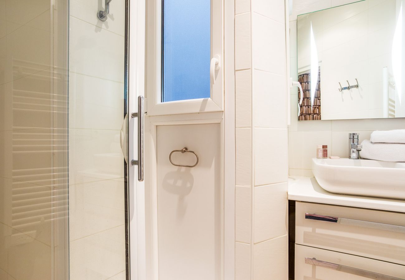 Apartment in Nice - MASSENA AP4312 By Riviera Holiday Homes